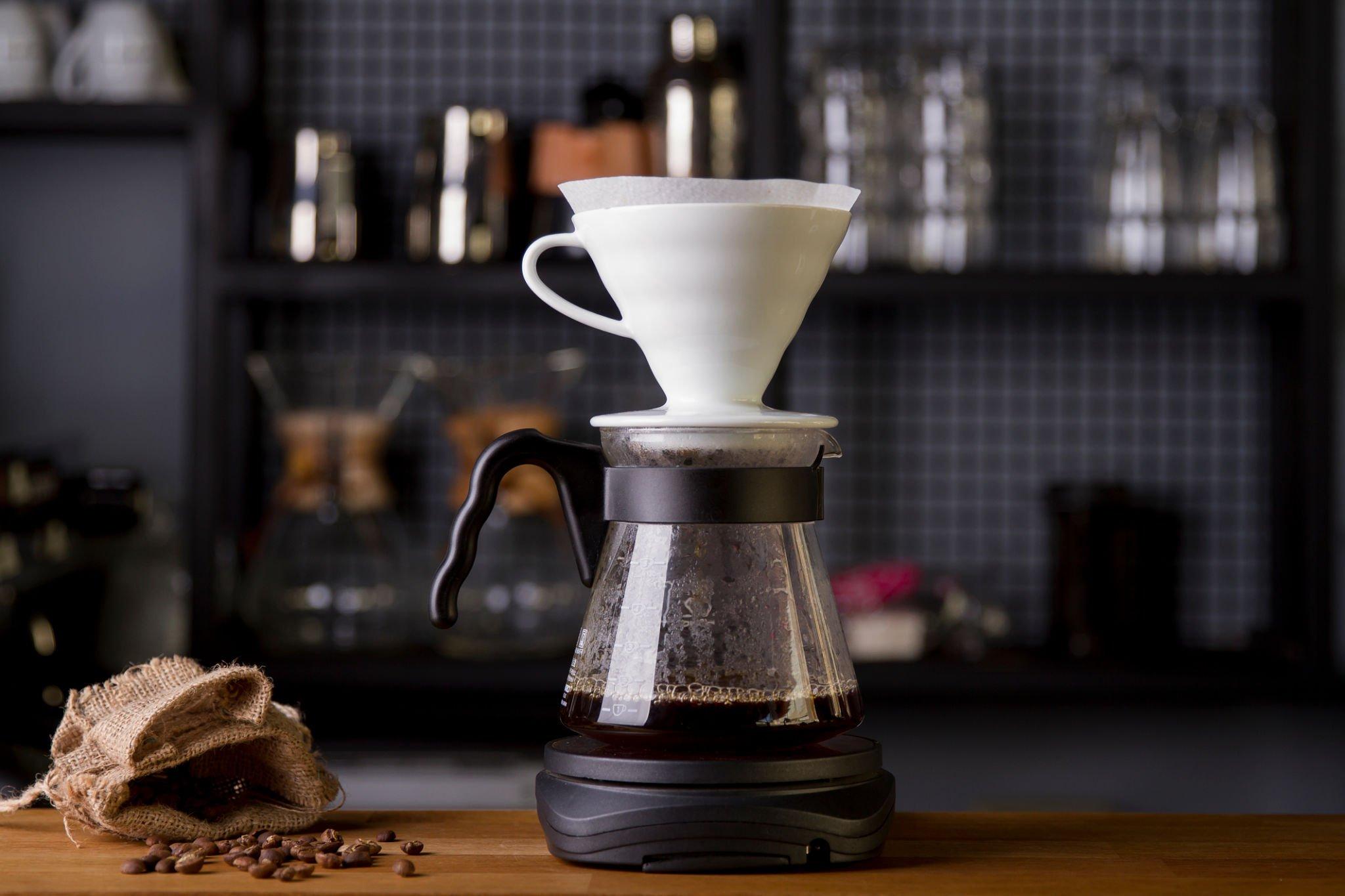 Which Pour-Over Coffee Maker Is Best: Hario V60 or Kalita Wave?